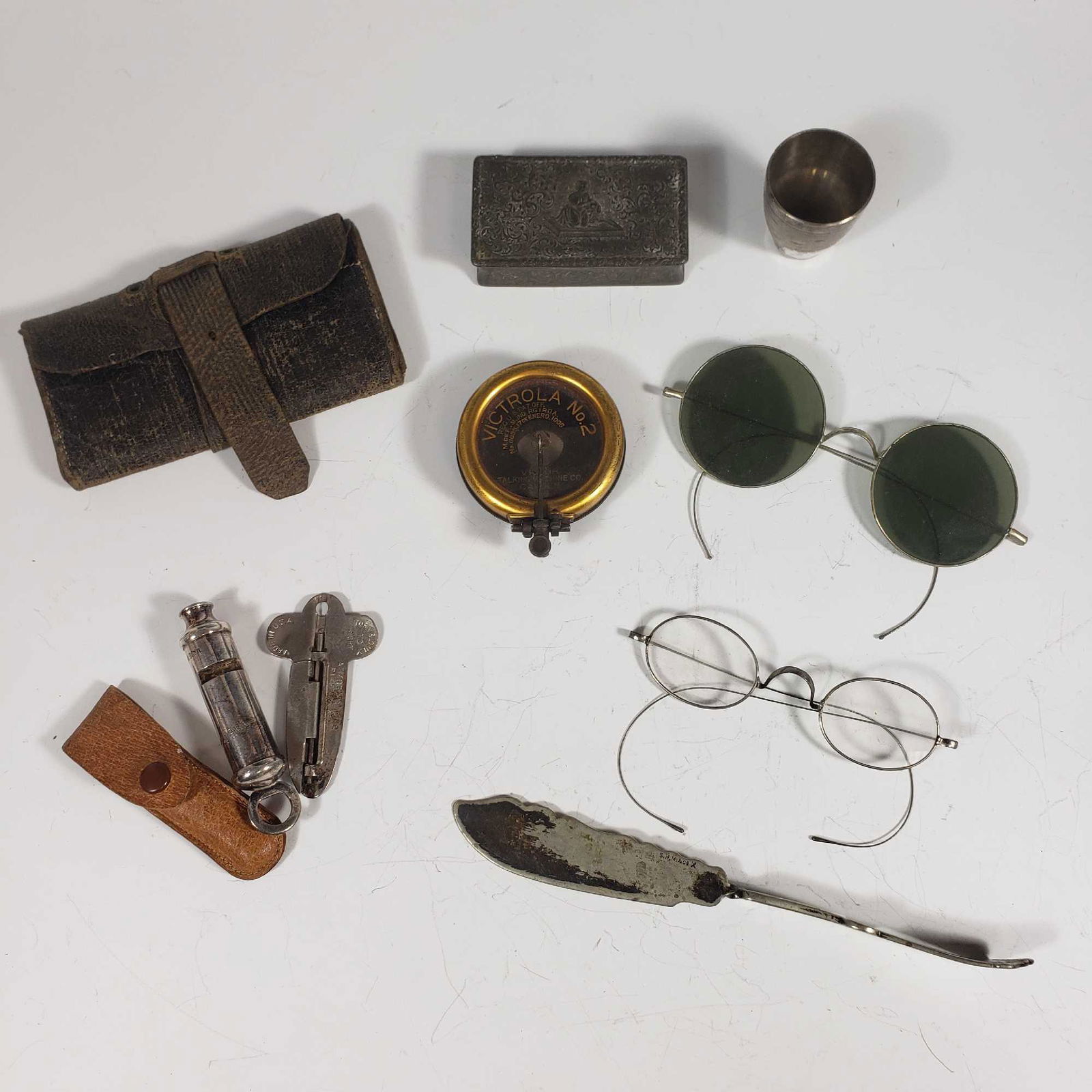 Gentleman's Group Lot with Civil War Wallet (1 of 13)