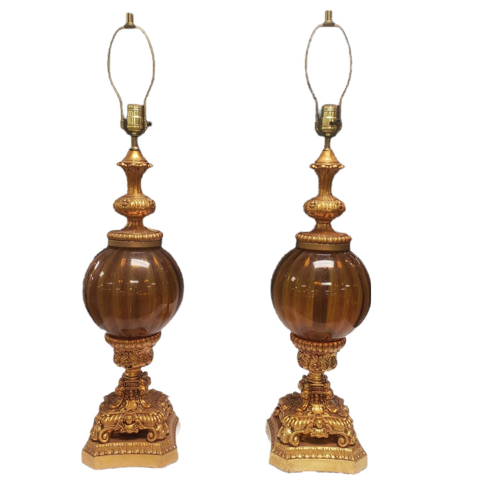 MCM Amber Glass Globe Lamps with Cherubs (1 of 15)