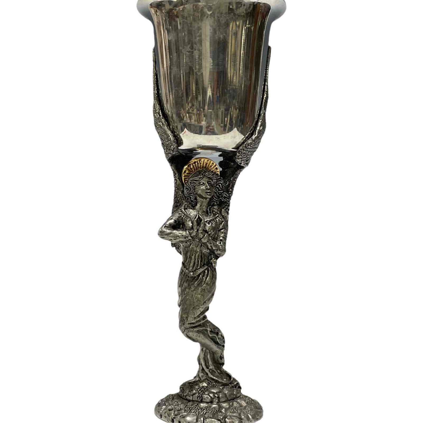 Fellowship Foundry Pewter Angel Goblet: 20th century Fellowship Foundry angel goblet. Well done with angels wings holding drinking vessel with gold halo. Measuring approx. 10.25" tall. In good condition, see photos.