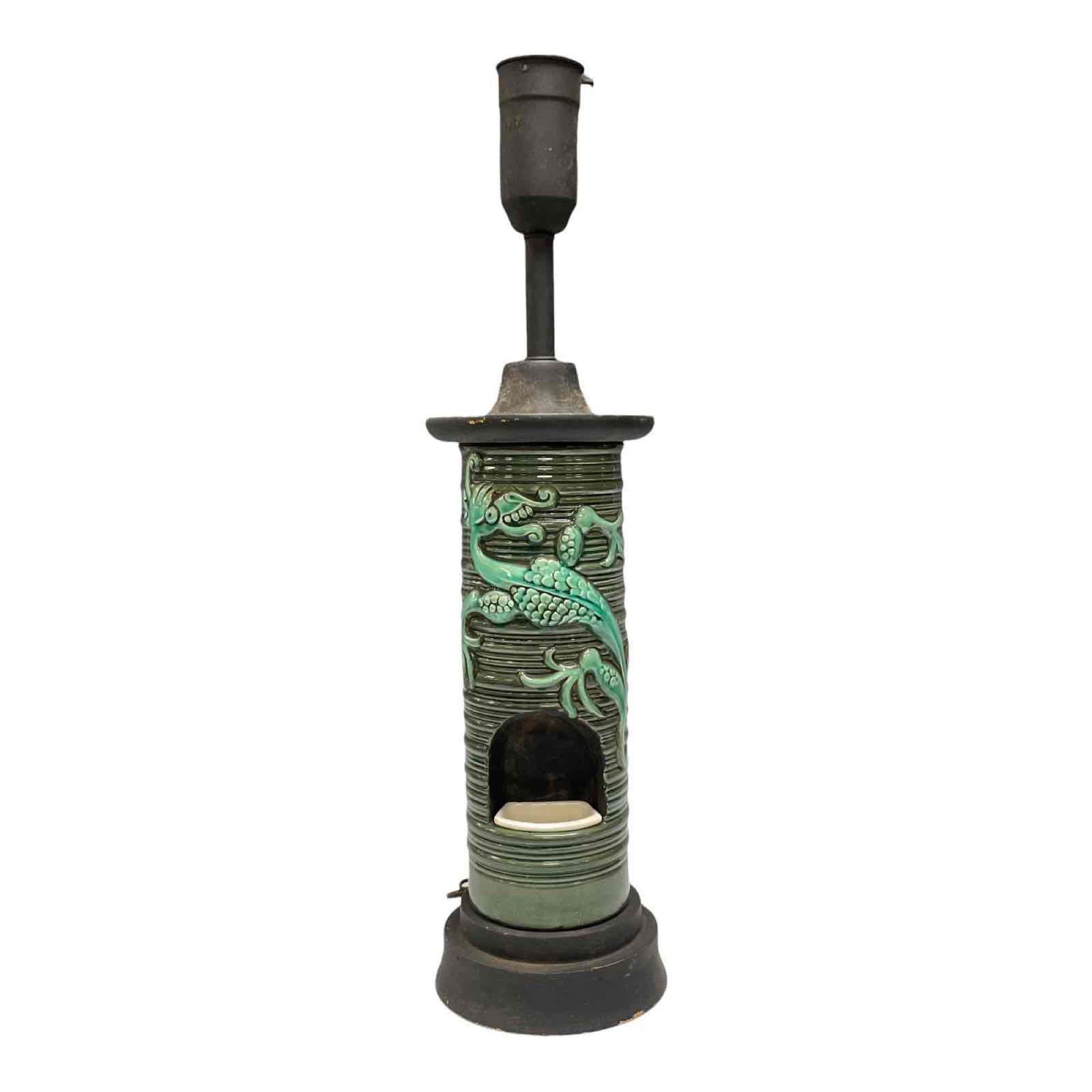 MCM Green Dragon Ceramic Table Lamp (1 of 20)