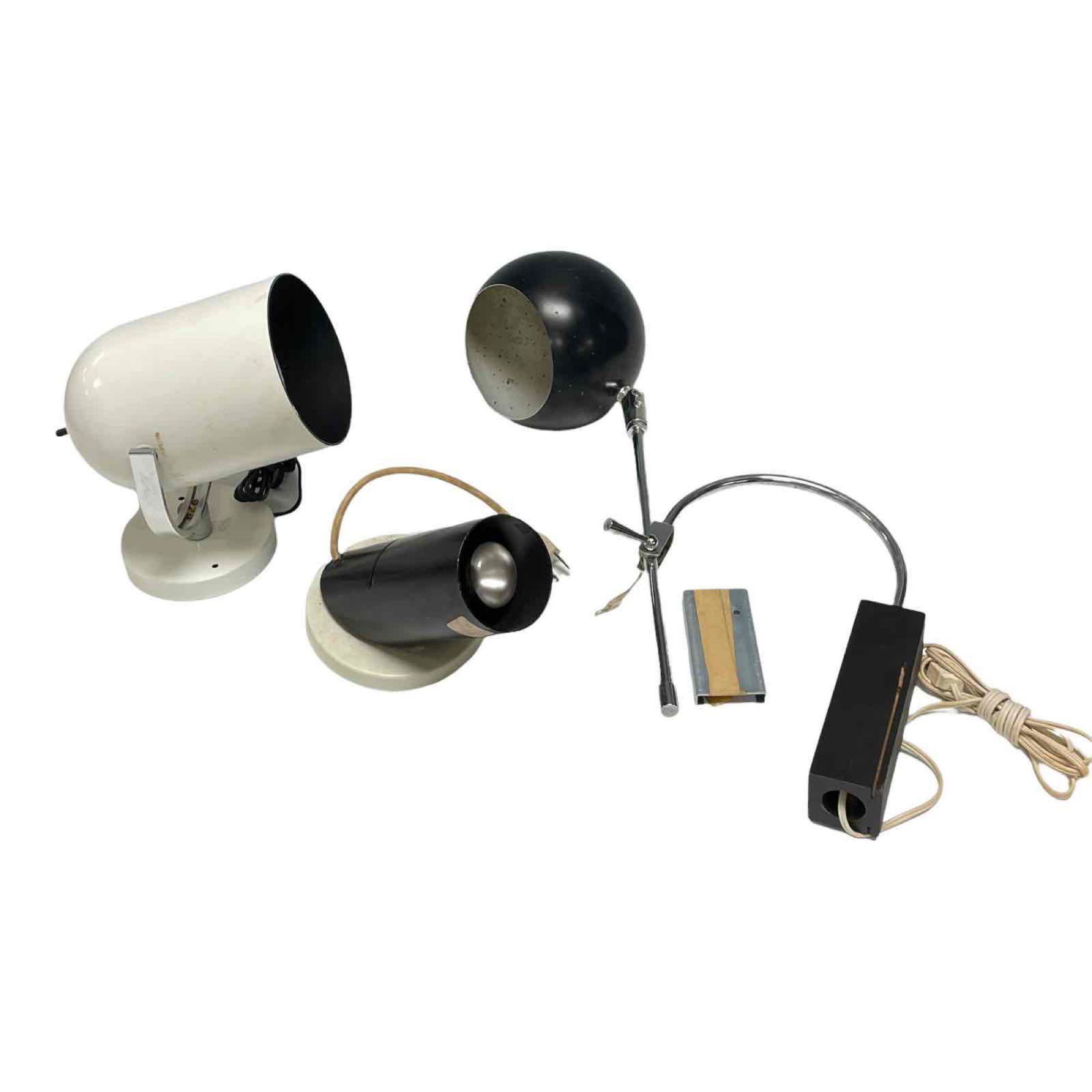 Group Three Mid Century Lamps (1 of 20)