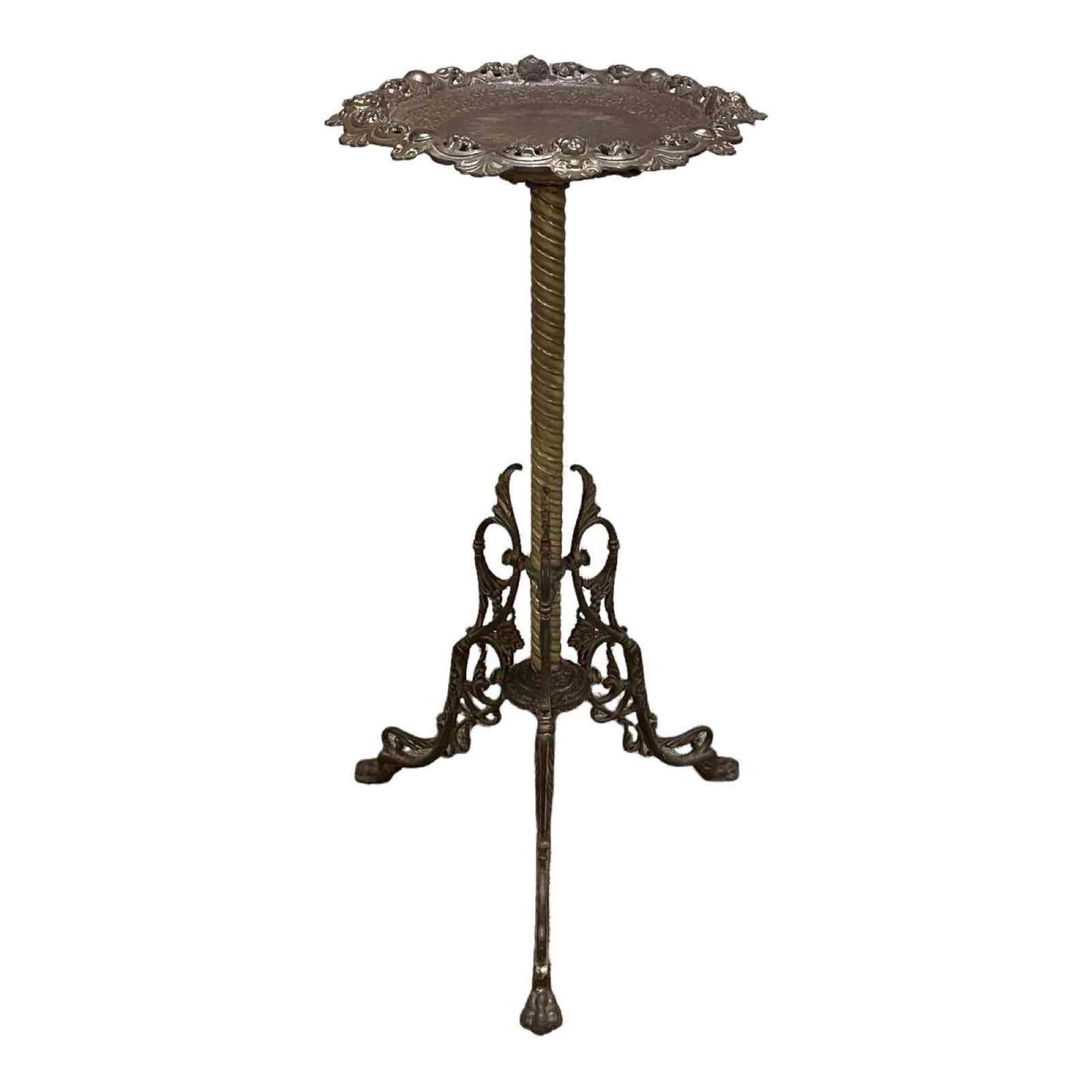 Victorian Brass and Cast Iron Tripod Fern Stand (1 of 14)