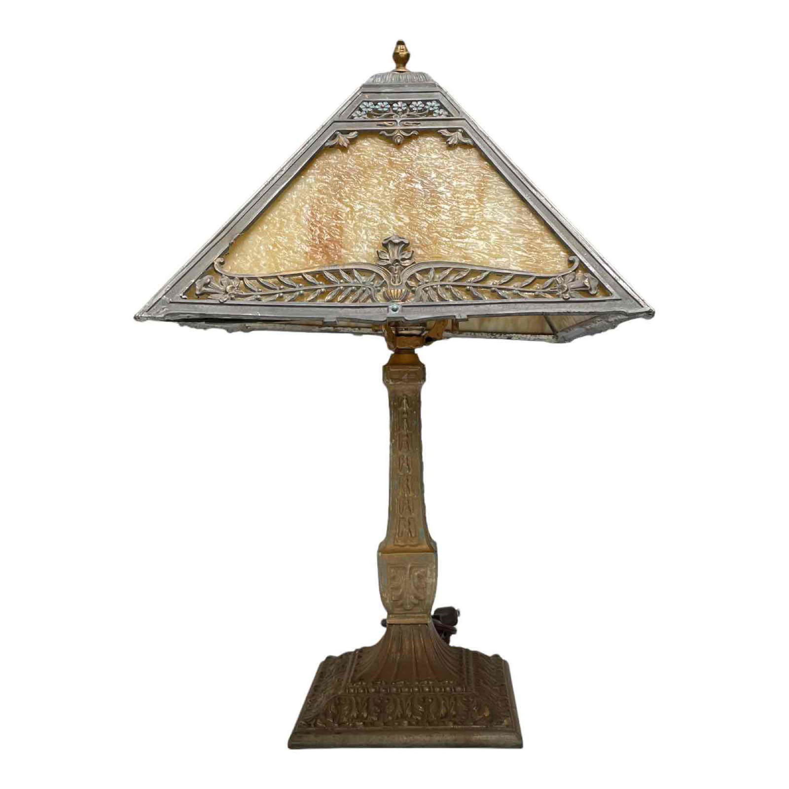 Pittsburgh Lamp co Arts & Crafts Slag Glass Lamp (1 of 20)