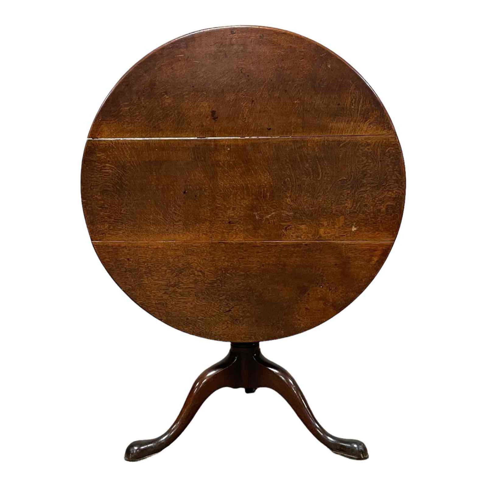 A George II Round Oak Tilt Top Table (1 of 20)