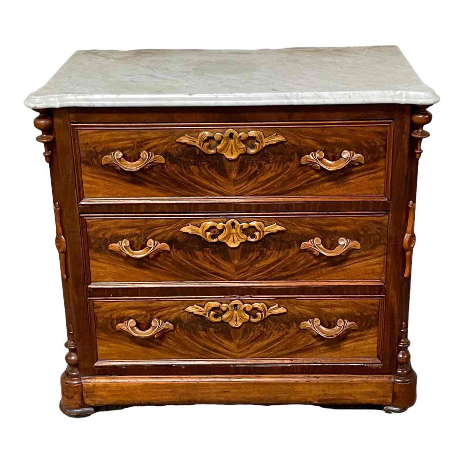 19th C. American Walnut 3-Drawer Washstand Commode (1 of 20)