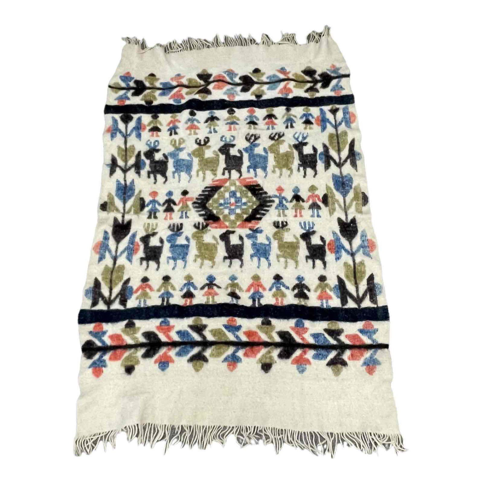 Vintage Pictorial Wool Fringed Throw (1 of 10)