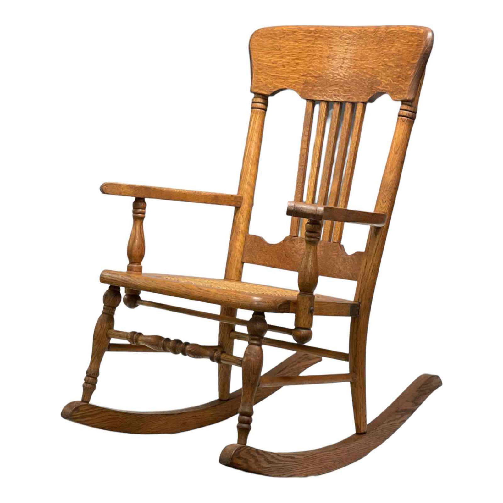 Early American Quarter Sawn Oak Child's Rocking Chair (1 of 18)
