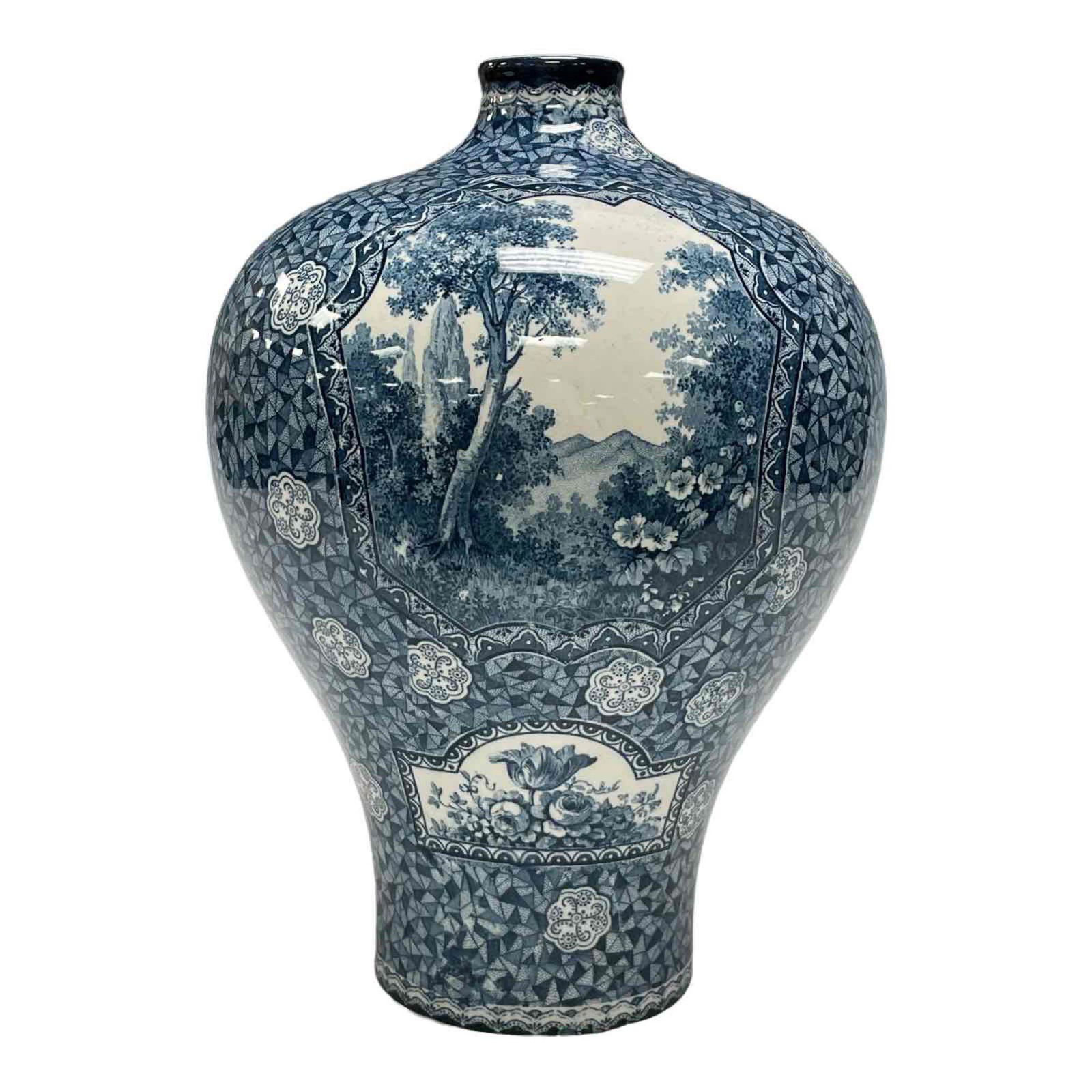 Royal Bonn Blue and White Scenic Panel German Porcelain Vase (1 of 14)