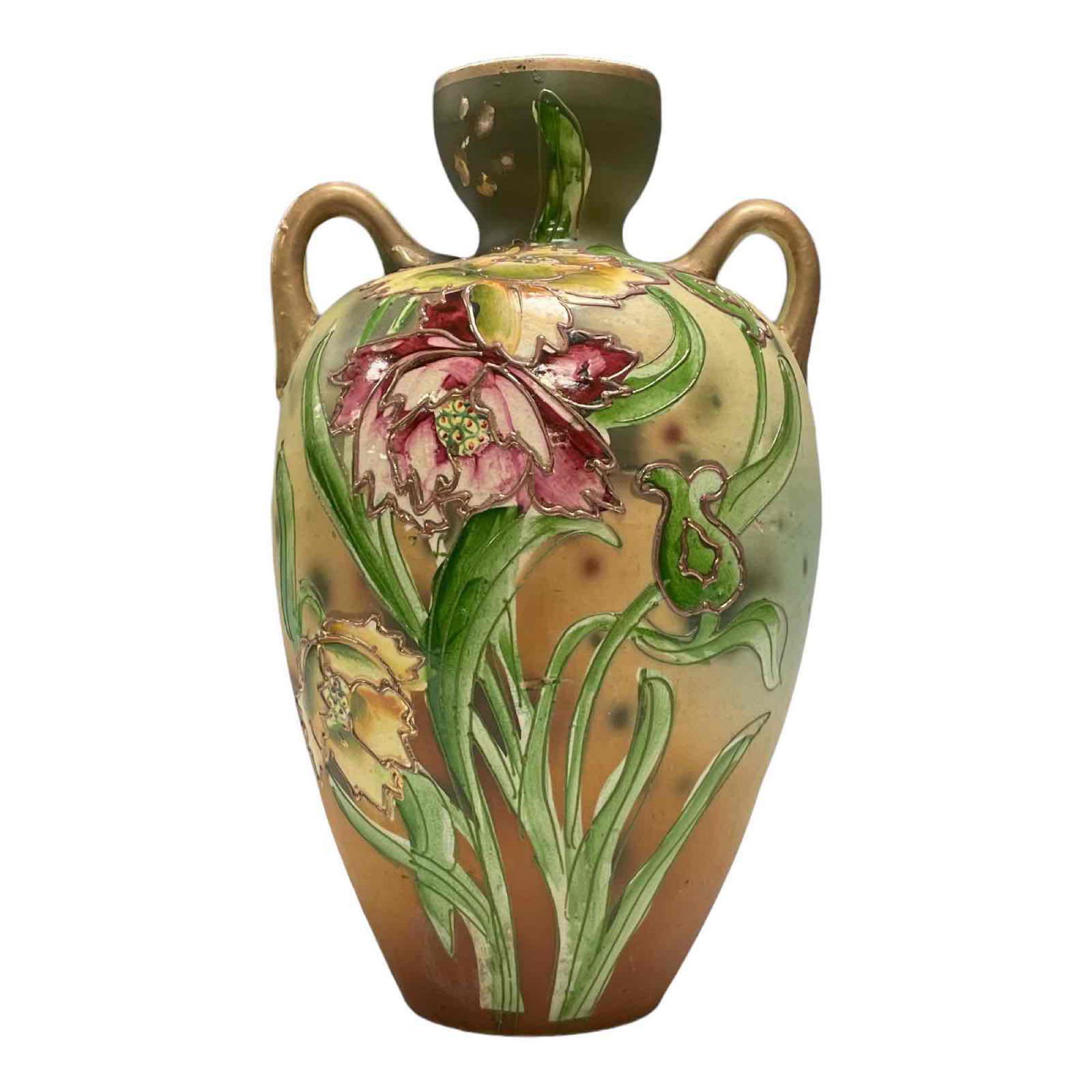 Unmarked Hand Painted Nippon Vase (1 of 15)