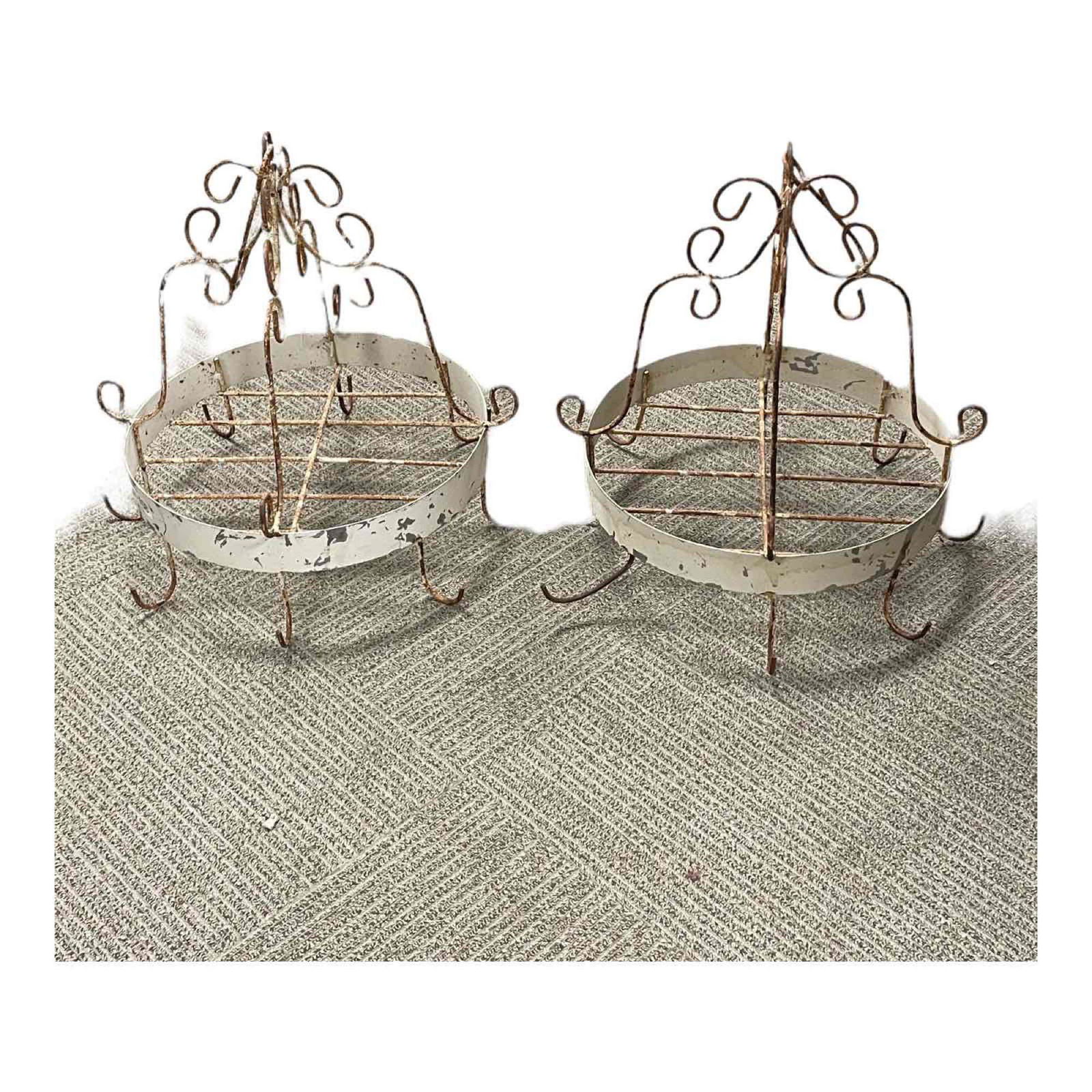 Rustic Wire Farmhouse Kitchen Pot and Utensils Holders (1 of 16)