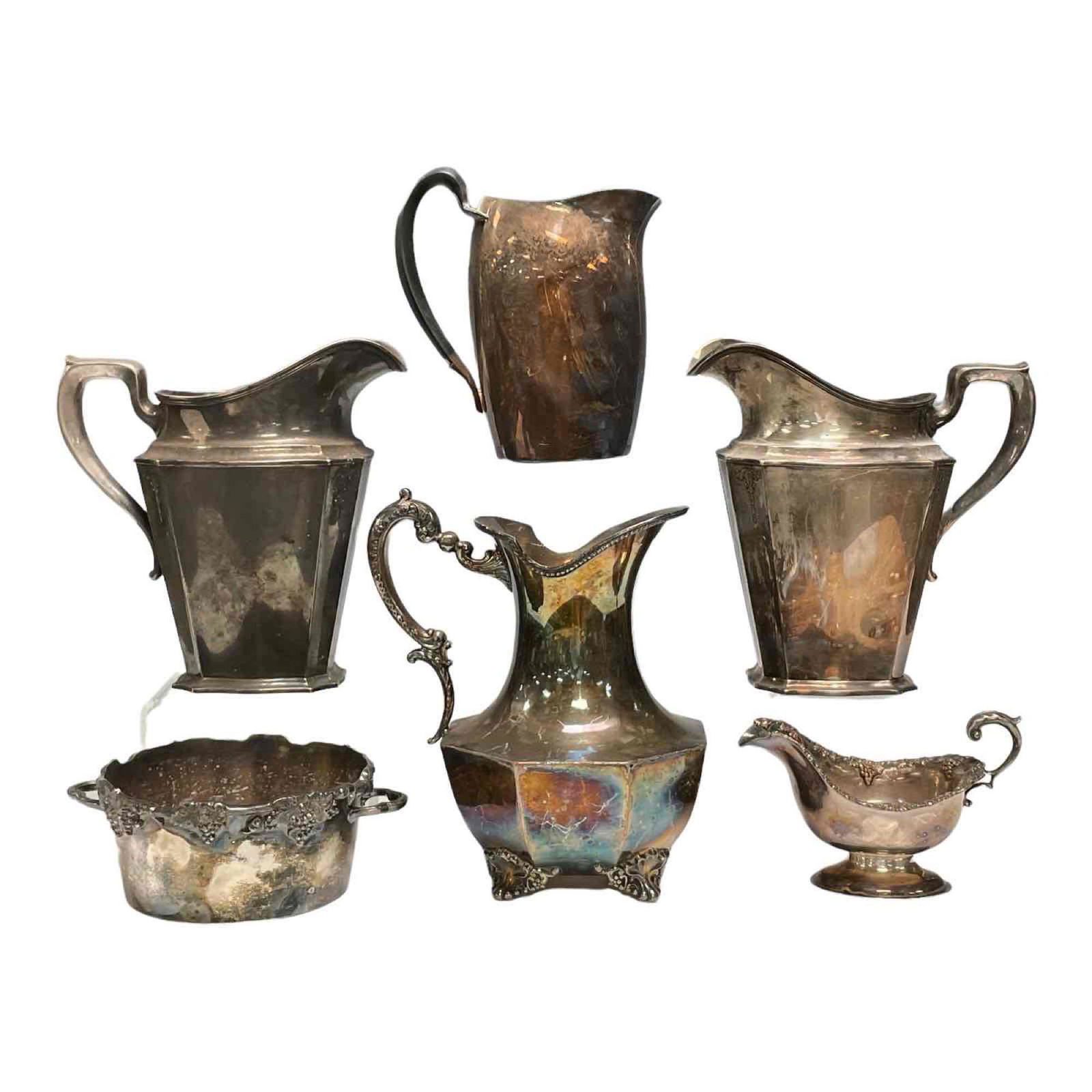 Silver Plate Drink Pitchers, Creamer and Bowl (1 of 18)