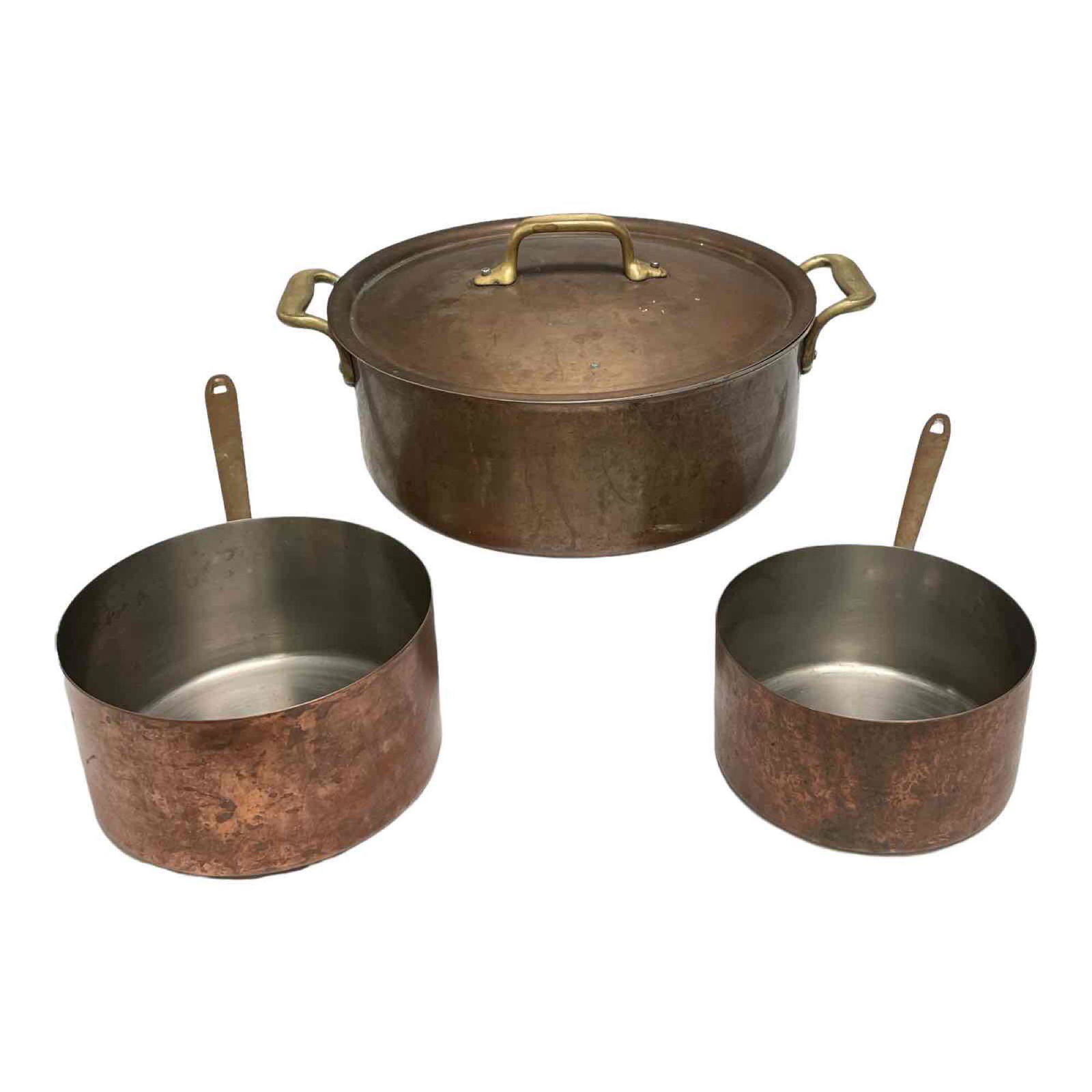 Two Paul Revere Copper Pans and Copper Lidded Pot (1 of 18)