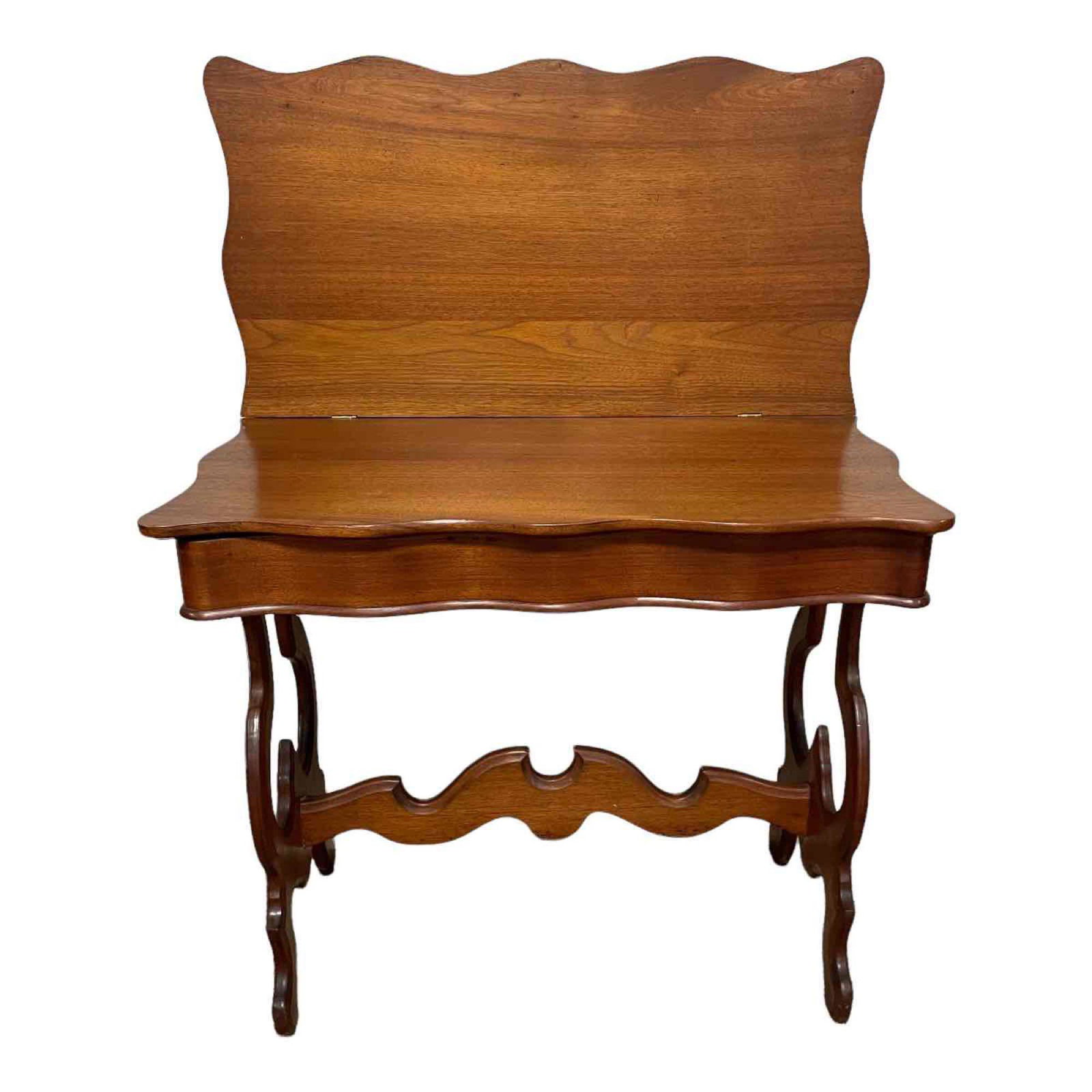 American Victorian Walnut Game Table (1 of 17)