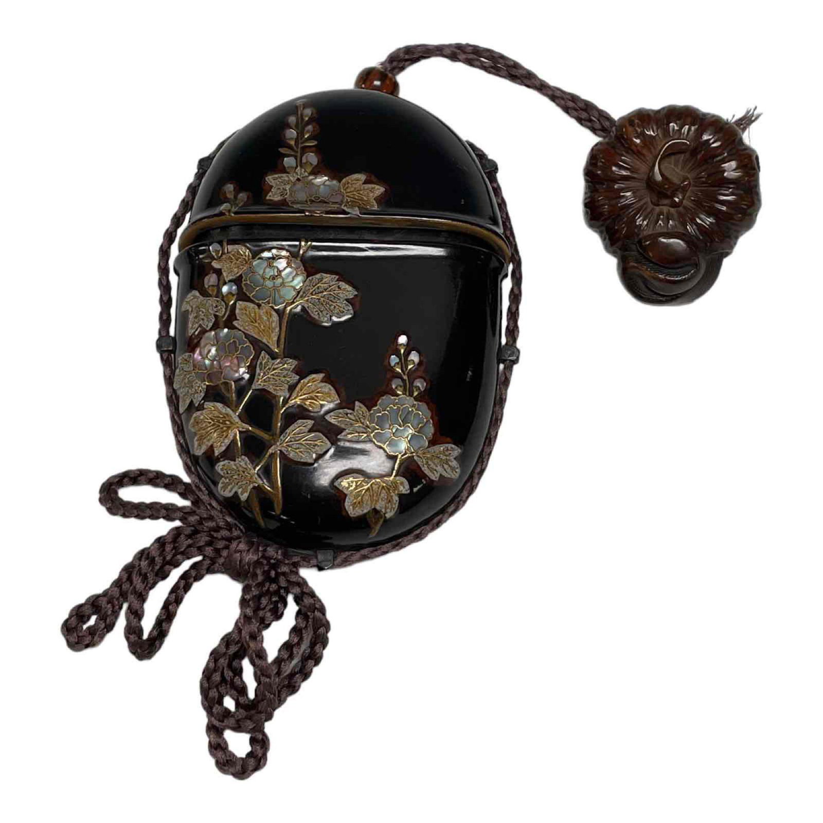Fine Yoshimasa, Nagoya, 19th C. Japanese Netsuke  Inro Case (1 of 17)