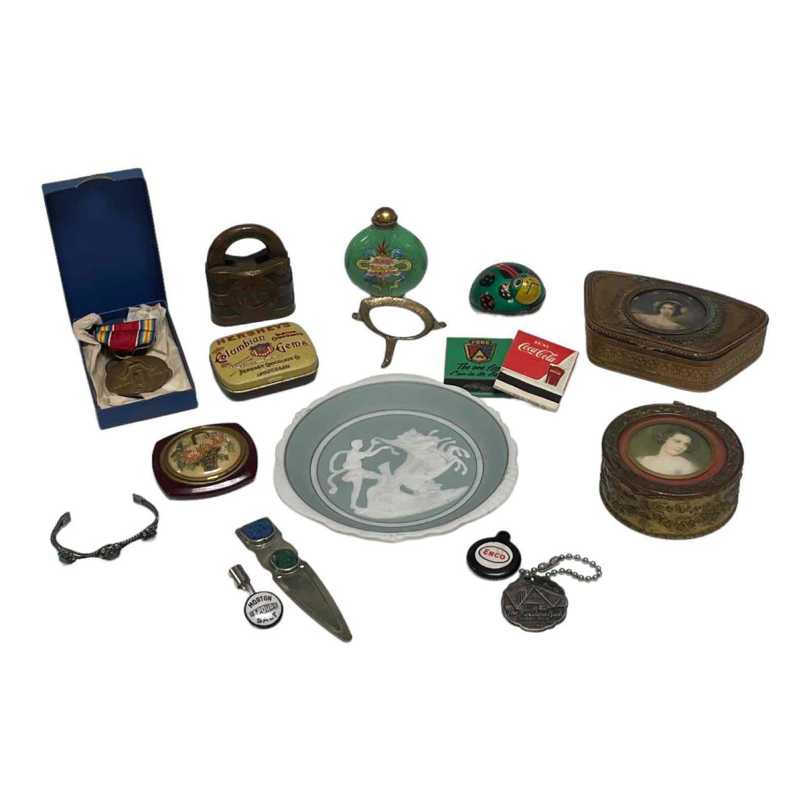 Ladies Trinket Boxes, Compact, Sterling Baby Cuff and Collectibles Group (1 of 19)