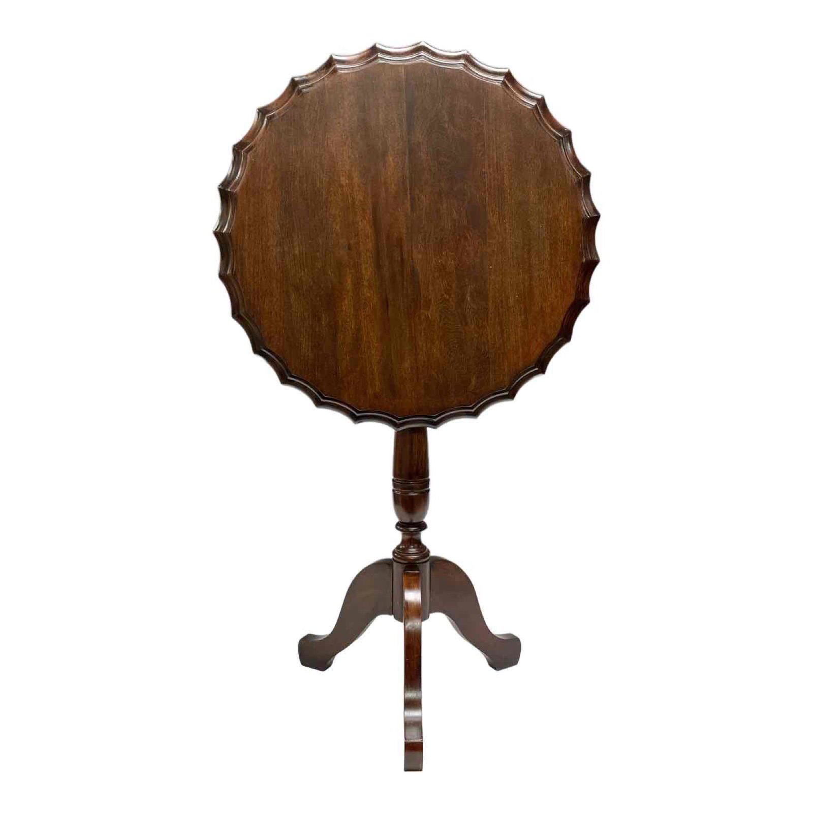 Diminutive Sized Scalloped Edge Tilt Top Table: Cute child's pr diminutive sized tilt top table. Measuring approx 22" tall when flat and 17" diameter. Good condition, see photos