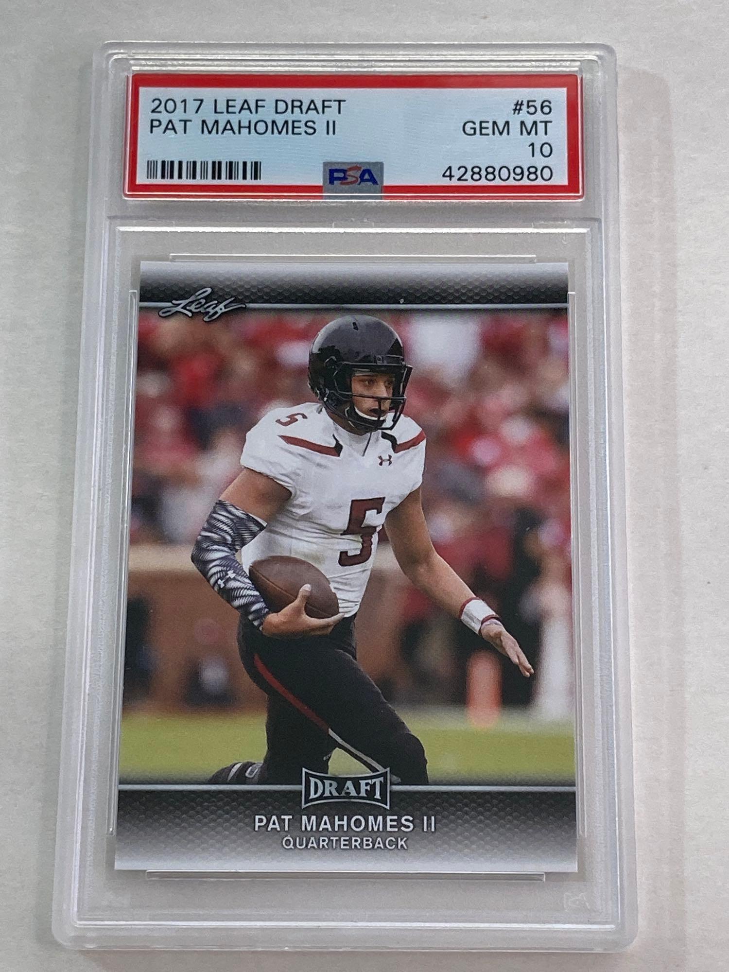 2017 Leaf Draft #56 Pat Mahomes II Rookie PSA 10 (1 of 8)