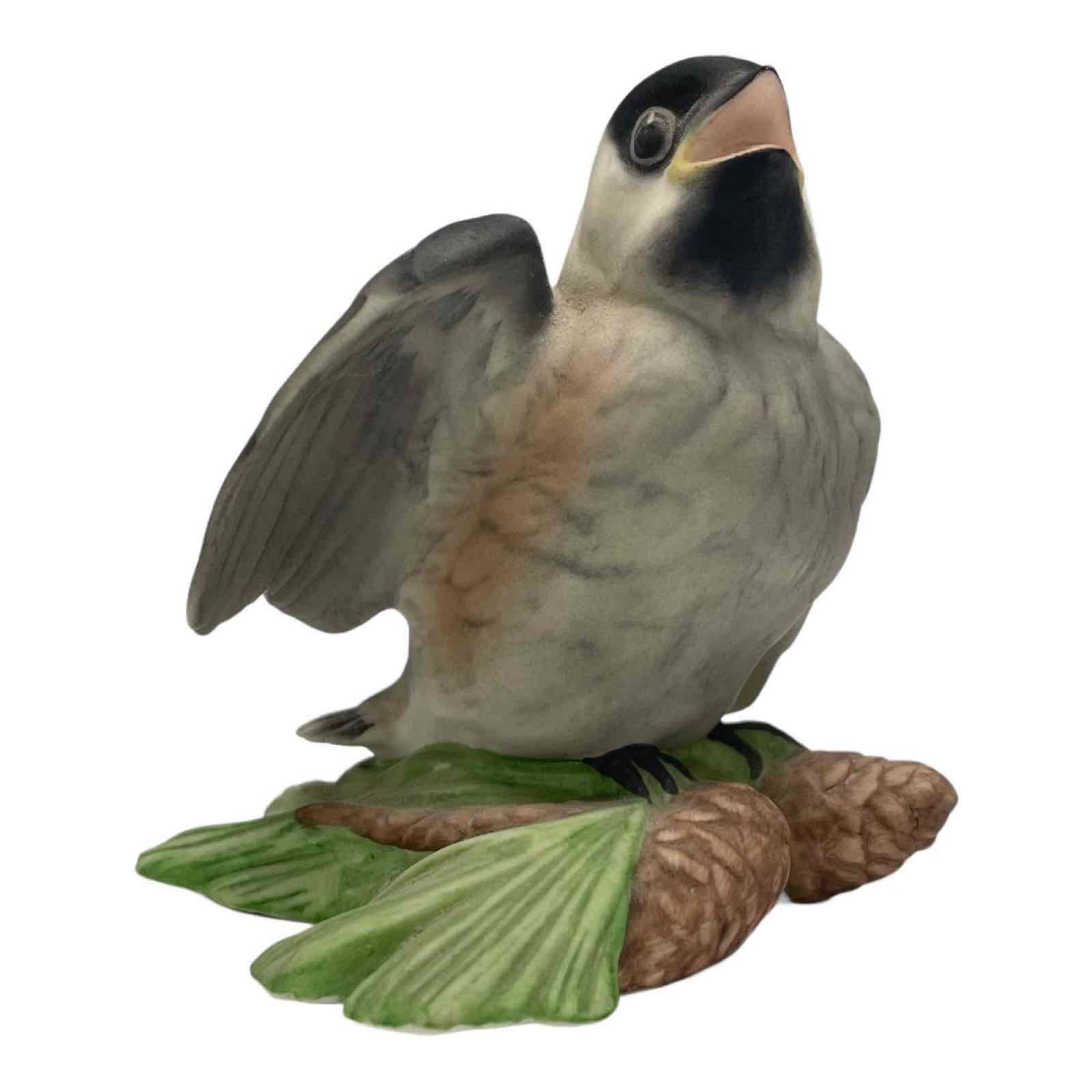 Edward Marshall Boehm "Baby Chickadee" Figurine #461 (1 of 10)