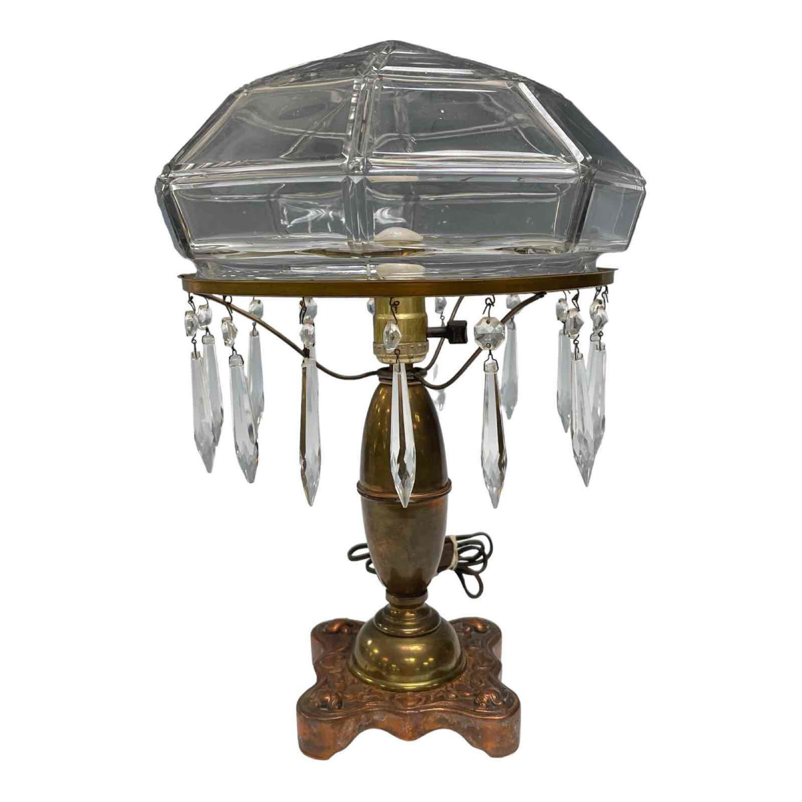 Art Deco Banquet Table Lamp (1 of 20)
