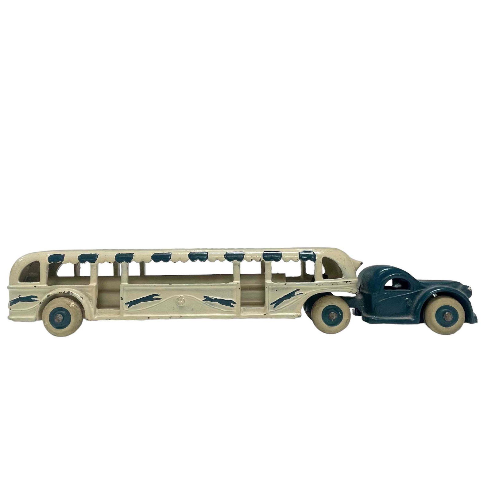 1933 Arcade Greyhound Lines Century of Progress Cast Iron Bus (1 of 20)
