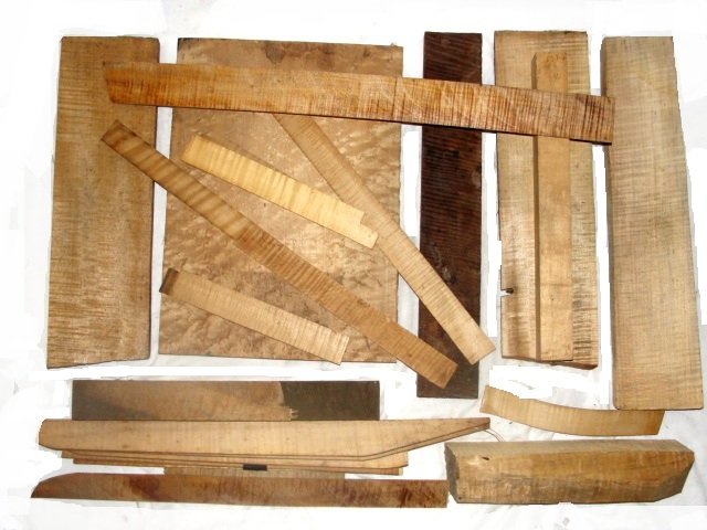 Lot Of Maple Wood For Violin Making: Condition good usable wood.