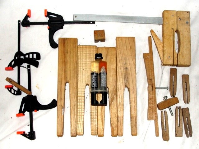 Violin Making Clamps Etc.: From retired Instrument dealer restorer. Condition good.