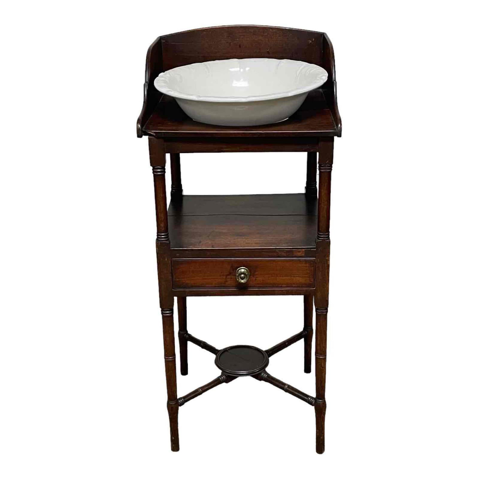 19th Century Mahogany Regency Washstand (1 of 20)