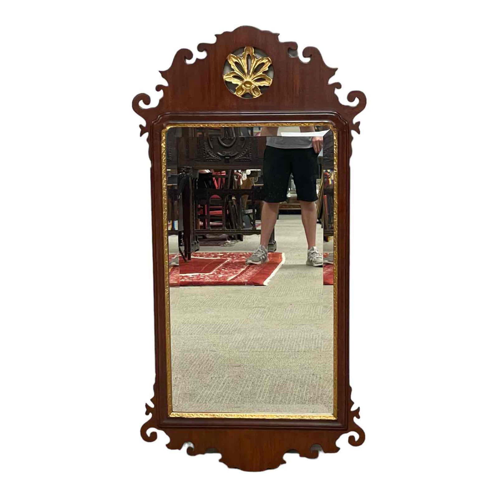 Kittinger Colonial Williamsburg Chippendale Style Wall (1 of 14)