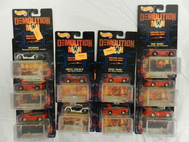 10 Demolition Man Collectable Hot Wheels: CA. 1993, cars mint condition and cards in good shape.