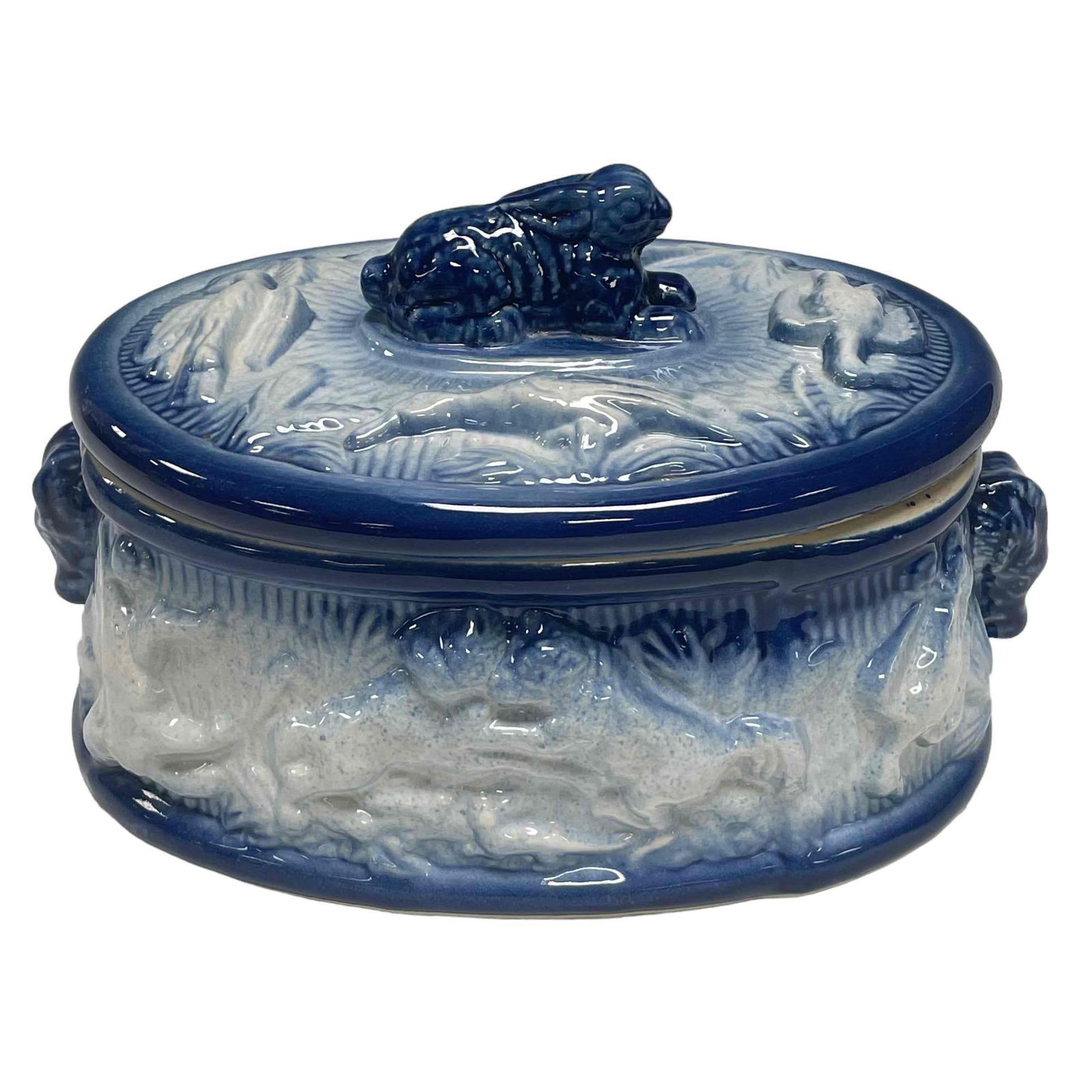 Flow Blue Lidded Figural Tureen Serving Dish (1 of 12)