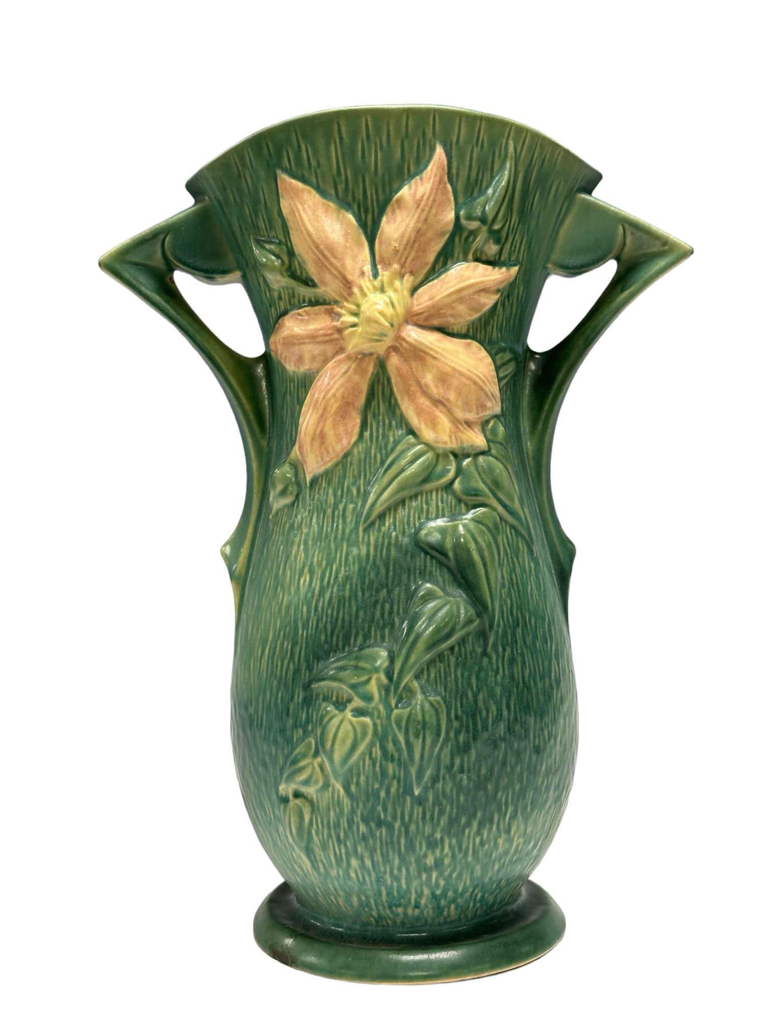 Roseville Pottery Clematis Floor Vase (1 of 20)