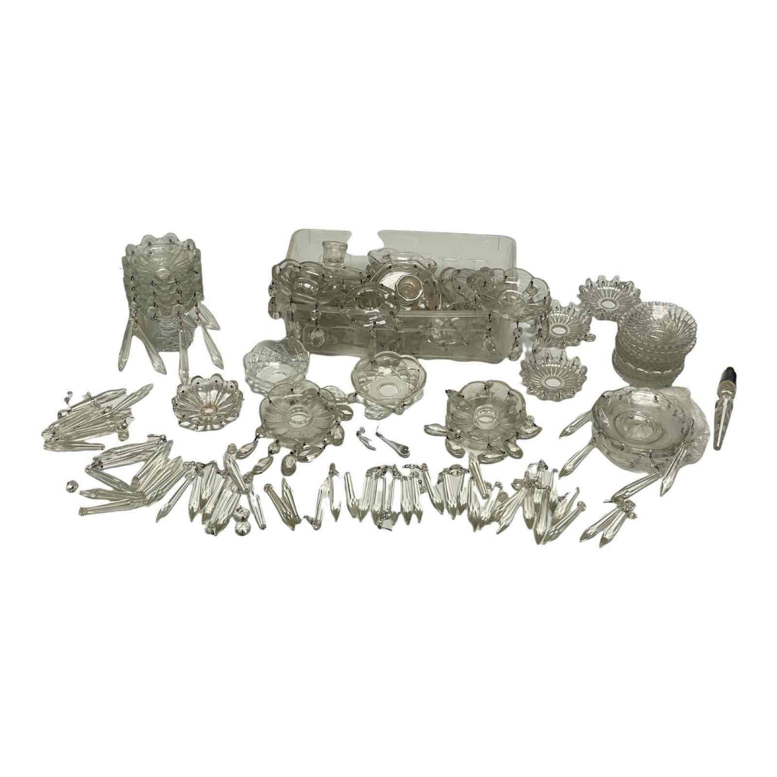 Vintage Lamp / Lighting Prisms and Bobeches (1 of 19)