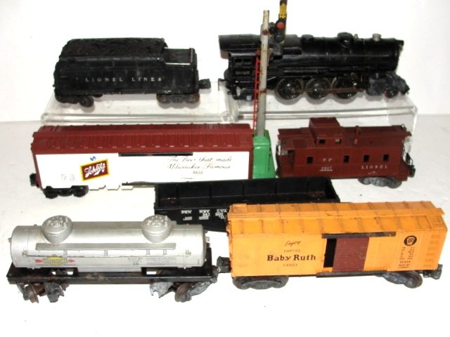 Lionel Prairie Type Locomotive No. 2025: These are a scarce variation of the #2025 Steam Engine and #2466W Whistle Tender that Lionel made circa 1948. This Model was based on the Pennsylvania RailroadÕs Class K-4 Pacific locomotive. Having 
