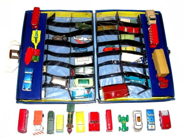 Collection Lisney Match Box Cars With Case: Total of 45 vintage cars, trucks, buses, motor cycles, ems, campers etc. Condition use: above fair to good. With # 41 case in good condition.