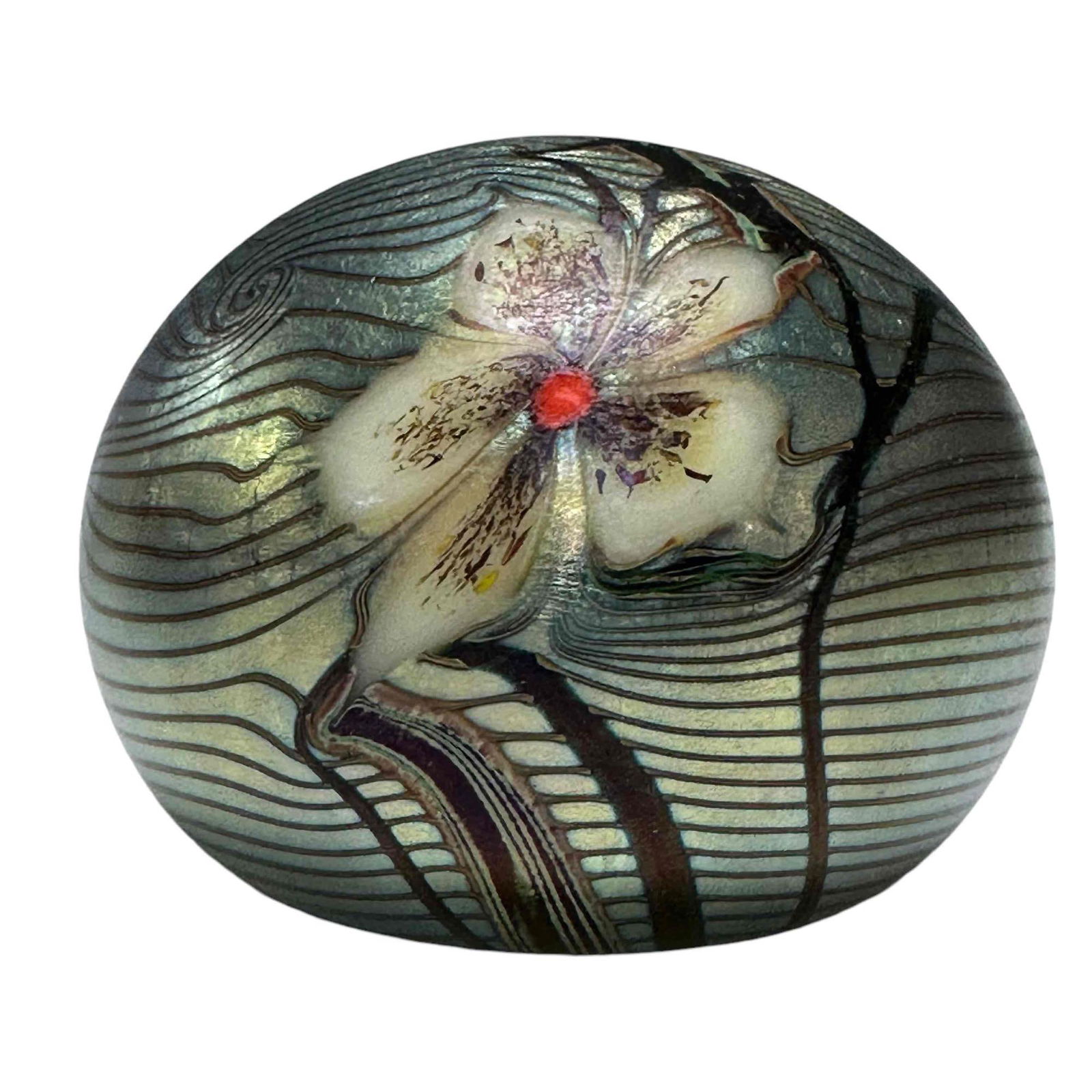 Orient and Flume Art Glass Paperweight with Box (1 of 15)