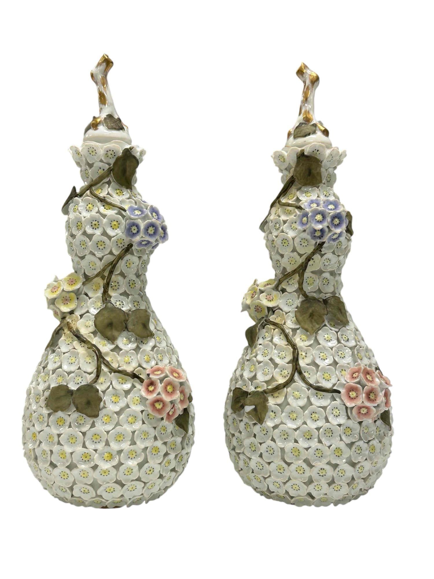 Pair Meissen Schneeballer Covered Vases -SNOWBALL (1 of 17)