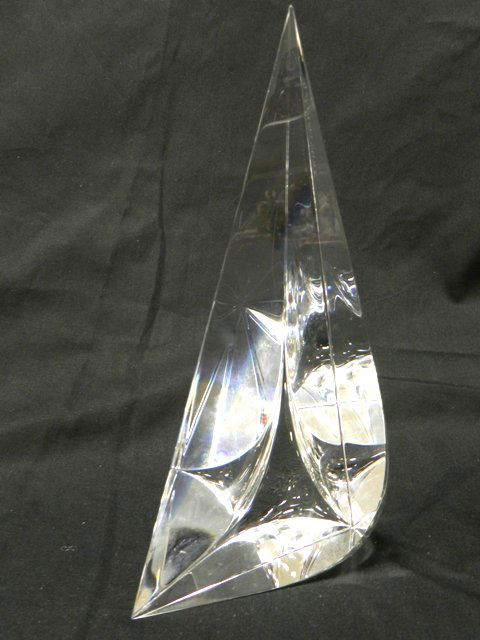 Christpher Ries "Sail" Glass: Outstanding showcase of modernist Christopher Ries "Sail" art glass sculpture in this 9" x 5" 3 Deminsional sculpture. The art is signed and dated on top area of sail as shown. Signed "Christopher Rie