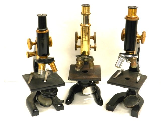 3 Vintage Brass Microscopes: Including a buffalo spencer, E.Leitz Wetzlar and a Bausch & lomb. All in good to fair condition.
