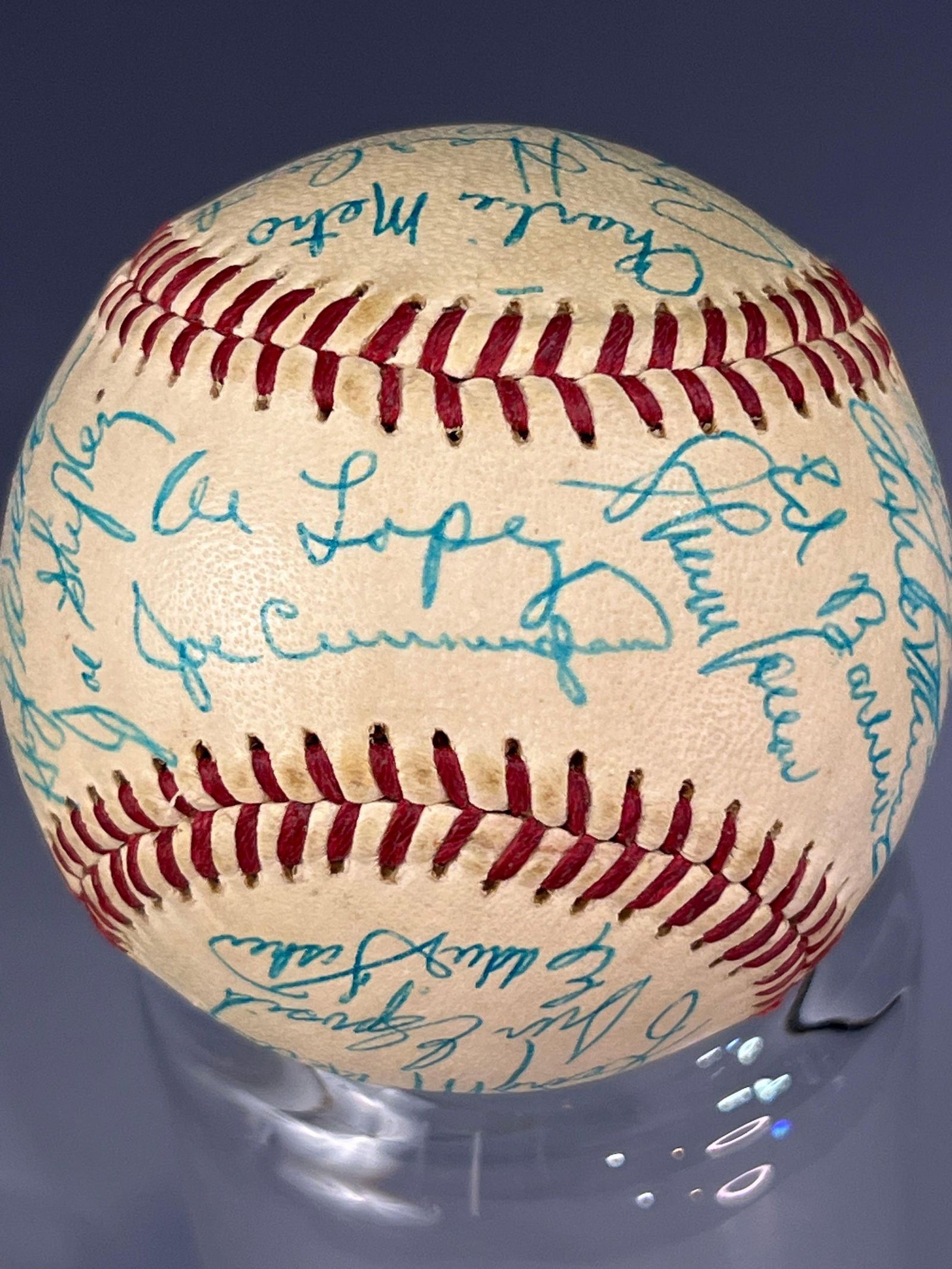 1963 Chicago White Sox Team Signed Baseball (1 of 6)