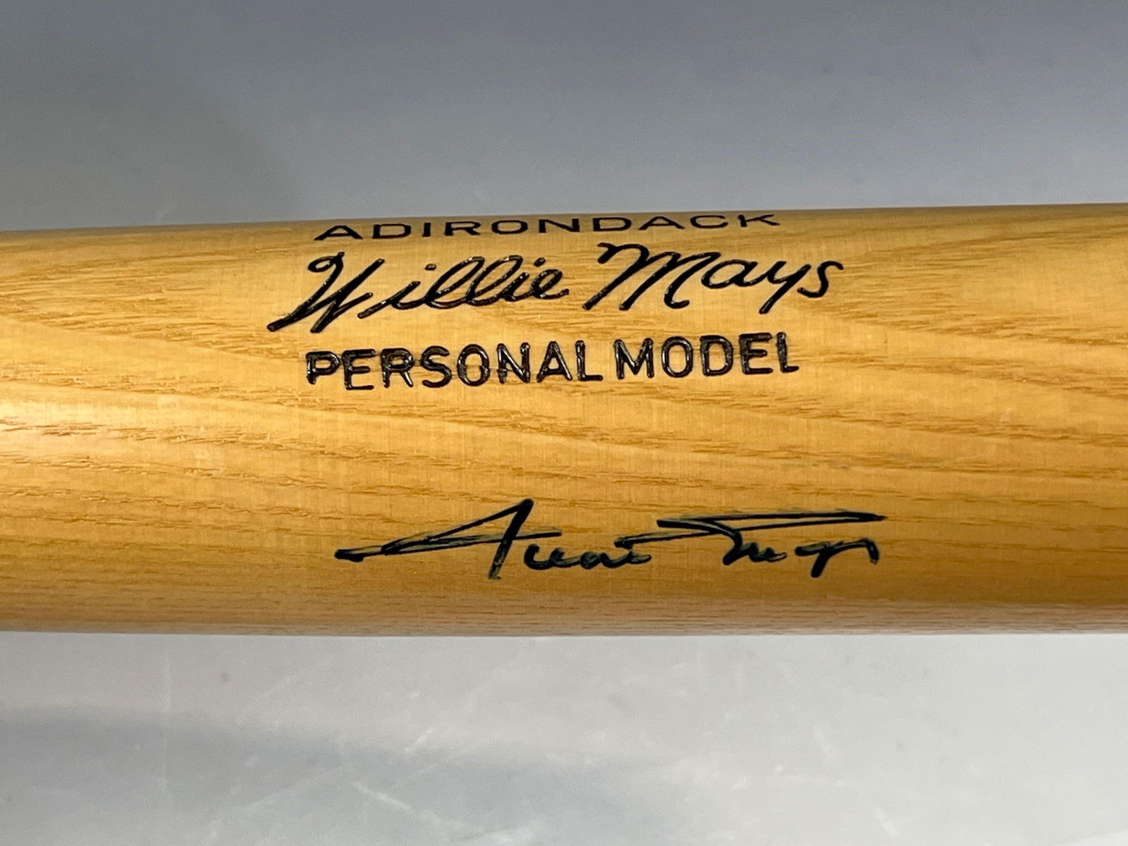 Willie Mays Autographed Adirondack Baseball Bat (1 of 12)