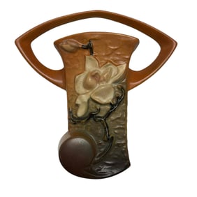 Roseville Pottery Magnolia Wall Pocket