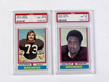 1974 Topps Greg Pruitt and Doug Dieken PSA 8 Cleveland Browns