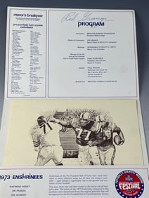 Red Grange Autographed 1973 Pro Football HOF Mayor's Breakfast Program