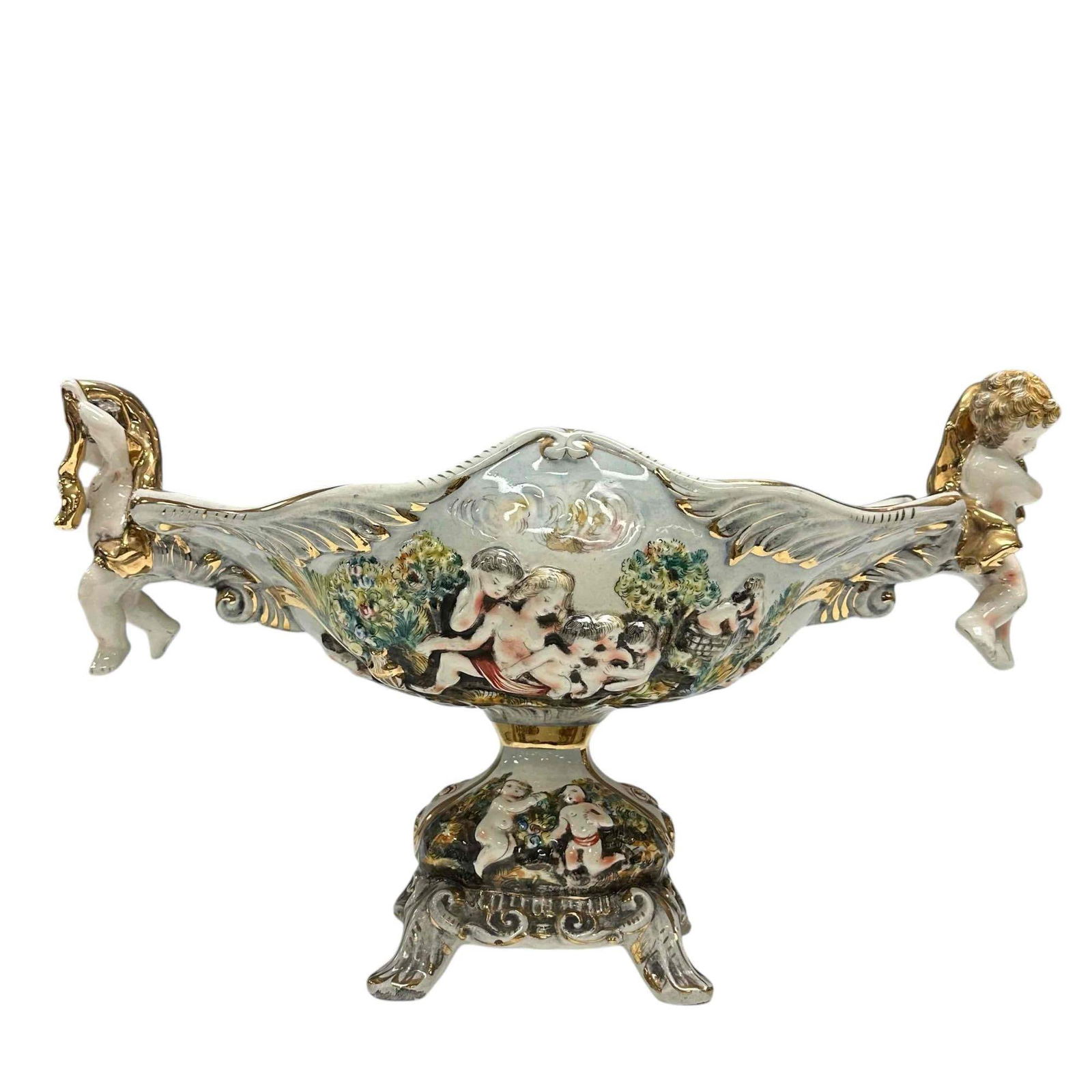 Capodimonte Bernini Porcelain Center Bowl (1 of 20)