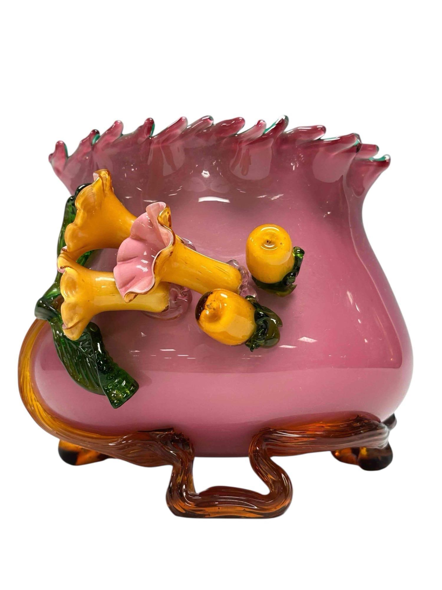 Stevens and Williams Art Glass Footed Bowl / Cache Pot (1 of 17)