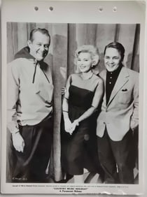Country Music Holiday - Movie Keybook Stills