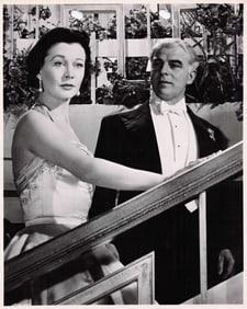 The Deep Blue Sea - Keybook and Candid Stills