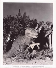 Dinosaurus! - Stills