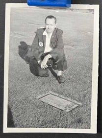 Forrest J Ackerman - Autographed 4 page letter and two photos