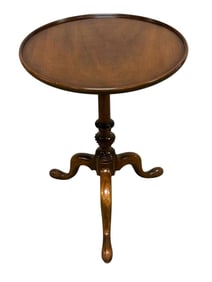 Kittinger George lll Style Mahogany Cocktail Side Table